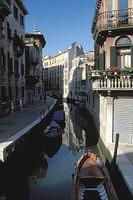 012-G-Venice-Canal