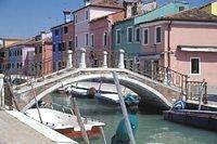 036-A-Burano-Bridge