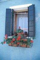 039-A-Burano-Window